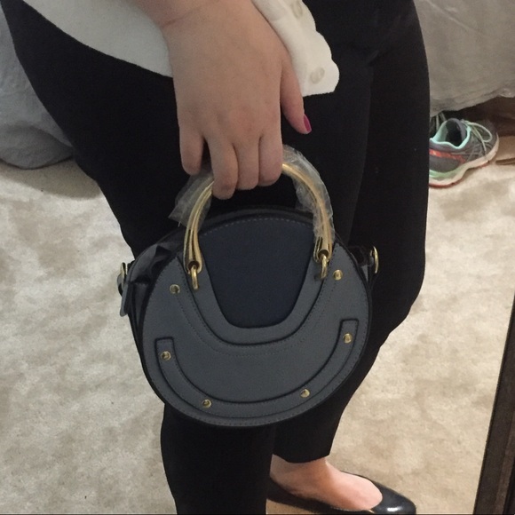 Round Blue Crossbody Bag - Picture 6 of 7